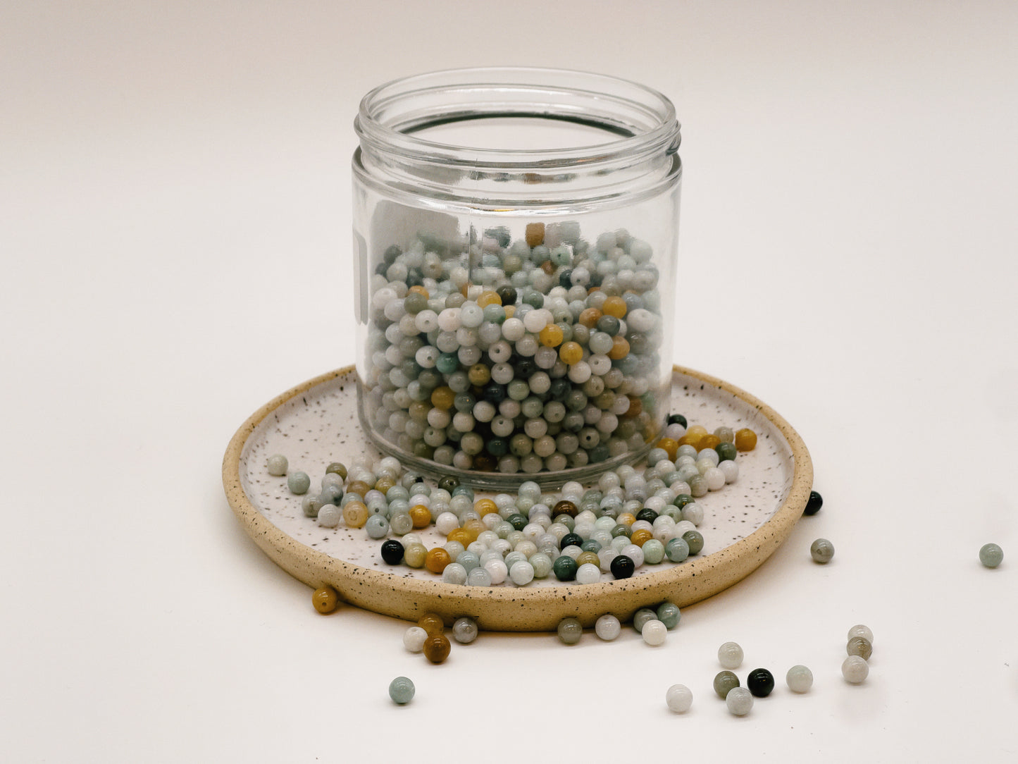 Perles de Jadéite - 6 mm (Paquet de 50)